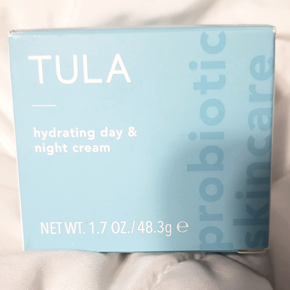 Hydrating Day and Night Cream